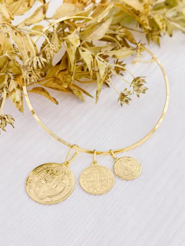 Pingente são Bento semijoias banho de ouro 18k