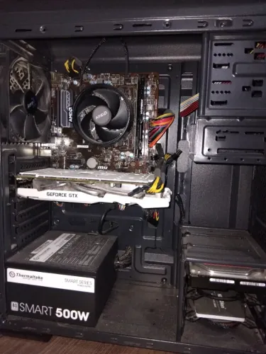 Ryzen 5 5500 + GTX 1060 com 16GB de RAM