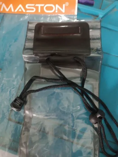 Capa de chuva para proteção de celular *27
