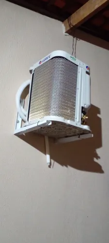 INSTALAÇÃO,MANUTENÇÃO E CONSERTO DE AR CONDICIONADO 