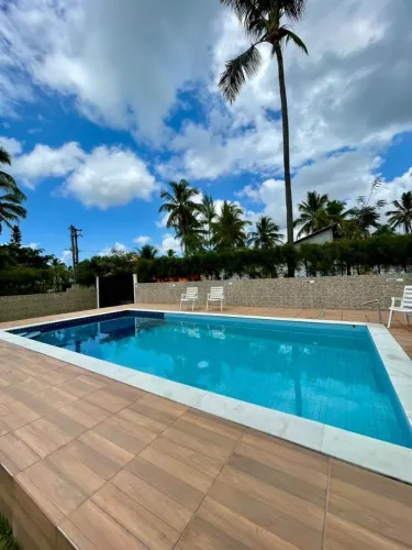 ALUGA SE PARA TEMPORADA EXCELENTE CASA EM PORTO DE GALINHAS 
