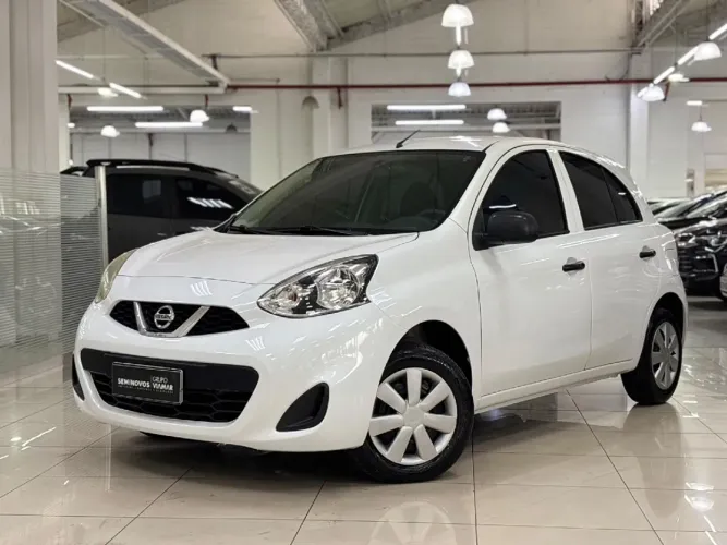 Nissan March S 1.0 12V Flex 5P 2016