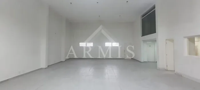 Galpão de 195m² disponível para locação no Centro de Diadema