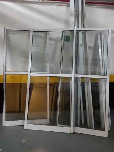 Porta balcão 3 folhas