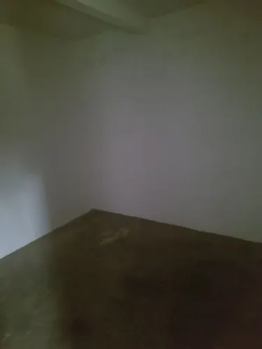 Casa com 2 Quarto(s) e 1 banheiro(s) para Alugar, 40 m² por R$ 885 / Mês