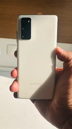 Samsung Galaxy S20 FE 5G | 128GB | 6GB RAM | Branco | Completo | Excelente Estado
