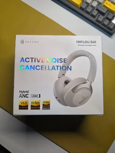 Haylou S40 ANC / Fone De Ouvido (Branco) Sem Fio / Hi-Res 3D Áudio Espacial
