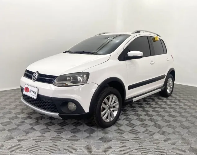 Volkswagen Crossfox 1.6 MI Total Flex 8V 5P 2013
