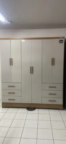 Guarda roupa 1,80