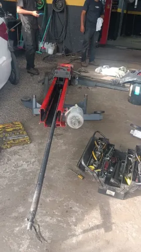 Manutención de elevador automotivo y reforma 