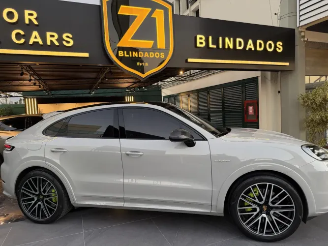 Porsche Cayenne Coupe E-hybrid 3.0 V6 462cv 2024
