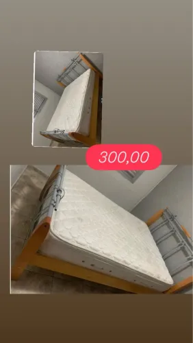 Cama de casal de Madeira com ferro,sem o colchão 