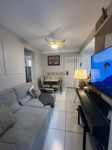 Apartamento com 2 dormitórios à venda, 49 m² por R$ 227.000,00 - Messejana - Fortaleza/CE