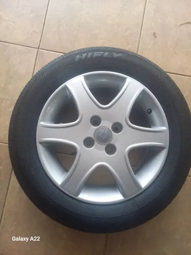 Jogo de rodas aro 15 astra