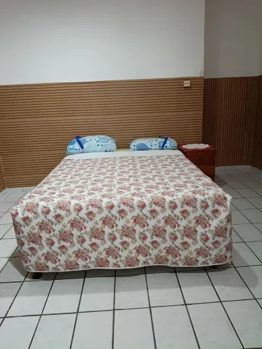Mobiliados quarto banheiro cozinha.