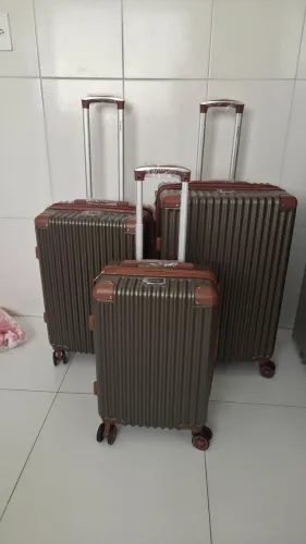 Malas de viagem em fibra tamanho P, M e G