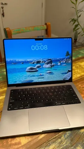 MacBook M1 Pro 512gb SSD 16gb Ram