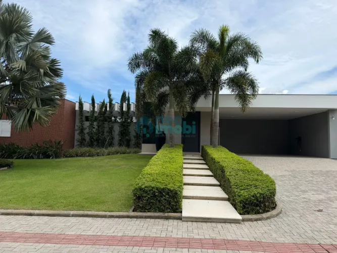 Casa em Sul do Rio - Santo Amaro da Imperatriz