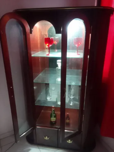 Cristaleira clássica Lindíssima 