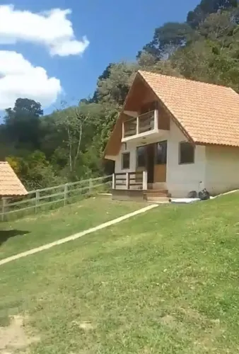 Chácara Urbana 13.000m² em Delfim Moreira-Mg 