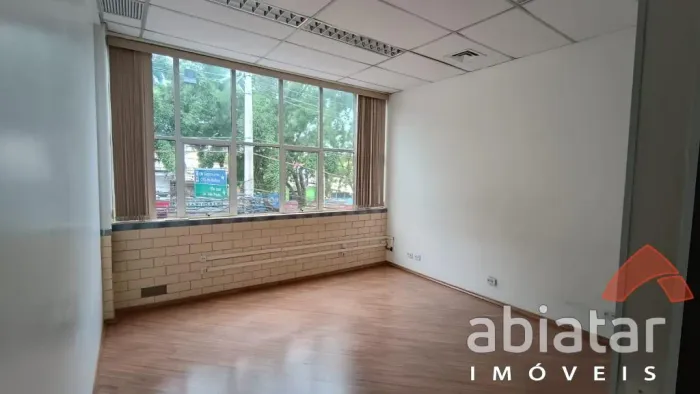 Sala comercial para locação no Parque Pinheiros 60m² Taboão da Serra/SP