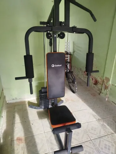 Máquina extensora de academia