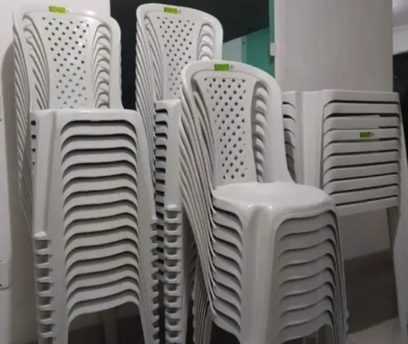 Aluguel de mesas e cadeiras para eventos 