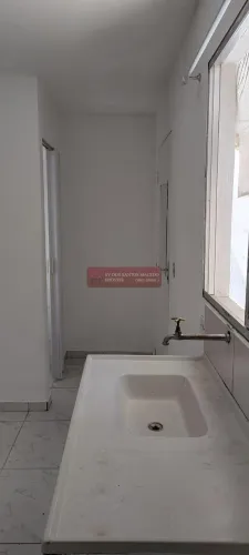 Quarto com pia e banheiro pata locação em Barra Funda - São Paulo