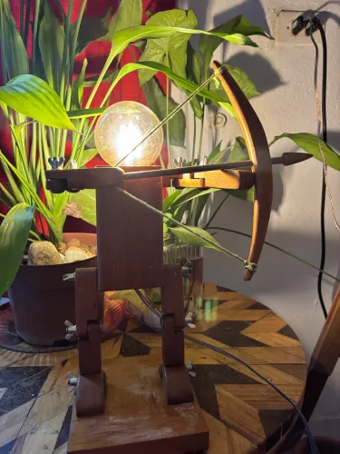 LUMINÁRIA ARTICULADA