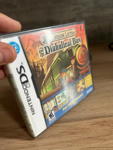  Professor Layton and the Diabolical Box - Nintendo DS (LACRADO)