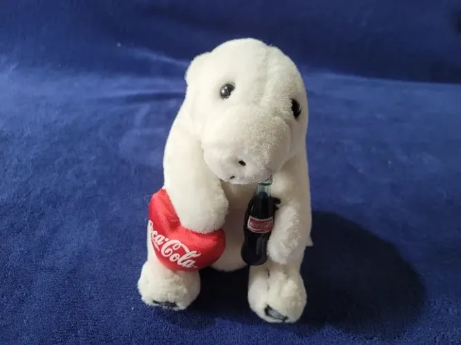 Boneco Ursinho de Pelúcia da Coca -Cola Coração