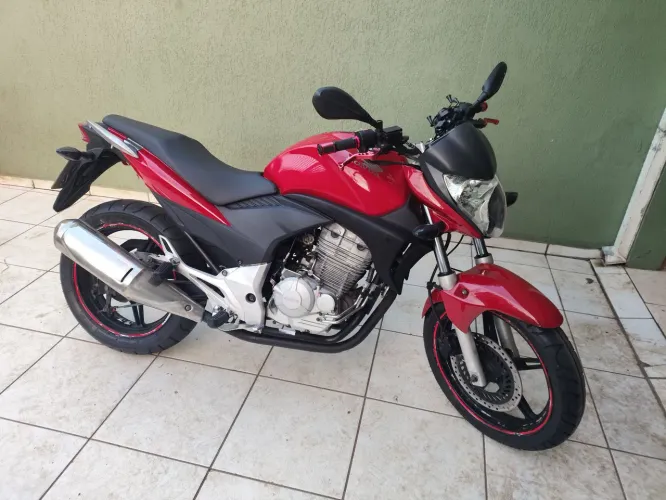 CB 300r