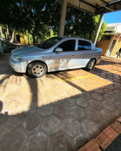 Chevrolet Astra GL Milenium 1.8 MPFI 4P 2001