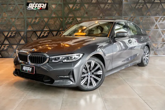 BMW 320I A 2.0 Turbo/activeflex 16V 184cv 4P 2022