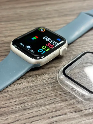 Apple Watch SE GPS (2nd gen) 40 mm - Caixa Estelar de Alumínio 40mm