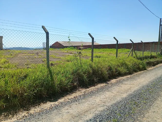 Terrenoe Piedade , bairro de chácaras ,vista linda