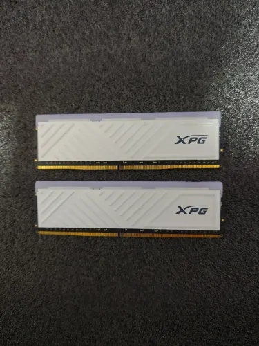 Memória RAM 32GB (2x16GB) XPG Spectrix D35G 3200MHz CL16 - Excelente Estado