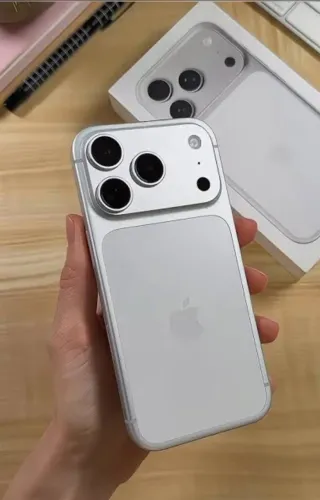 iPhone 17 pro Max com 1 semana de uso