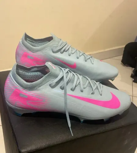 Chuteira Nike Air Zoom Mercurial Vapor 16 Elite FG "Prism Pack" tamanho 44