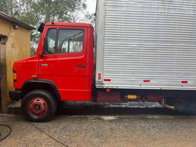 MB 912