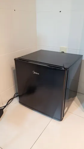 Frigobar 40L Midea