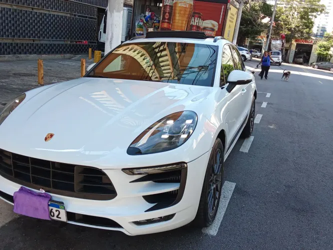 Porsche Macan GTS 3.0 Bi-turbo 360cv 2018