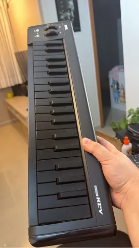 Controlador Midi Korg