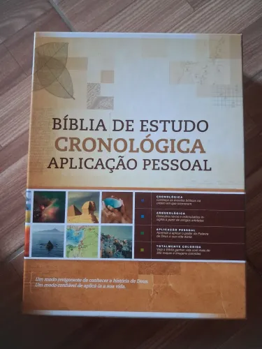 Biblia de estudo cronológica