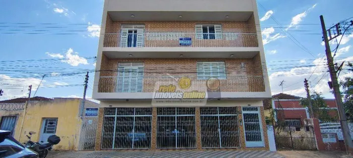 Apartamento com 2 dormitórios para alugar, 94 m² por R$ 1.482,88/mês - São Benedito - Uber