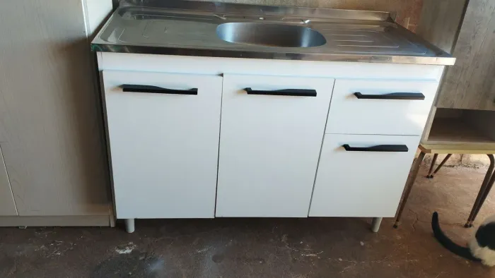 Balcão novo com pia inox usada 1.20 cm