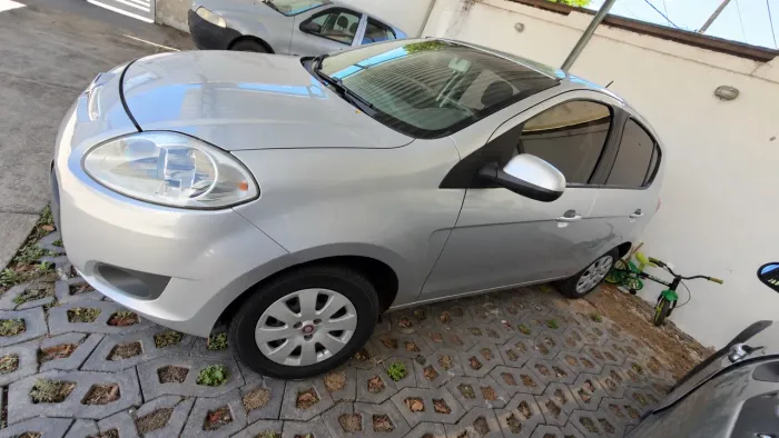 Fiat Palio Attractive 1.0 EVO Fire Flex 8V 5P 2013