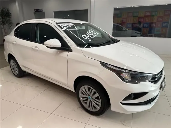 Fiat Cronos Drive 1.3 8V Flex Aut. 2025