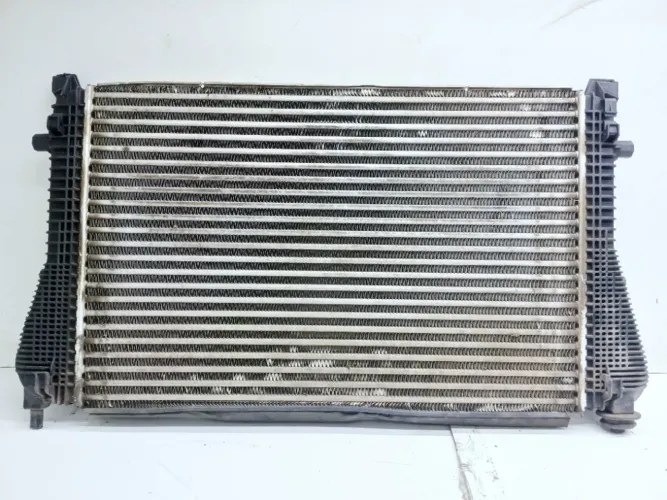 Intercooler Compressor Volkswagen Jetta Glo 2.0 2019