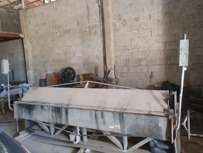 Vendo dobradeira de chapa 3 MTS